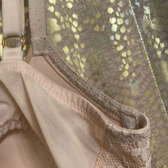 Victorias Secret Dream Angels Light Pink Gold Metallic Push Up Bra 34D - Picture 7 of 10